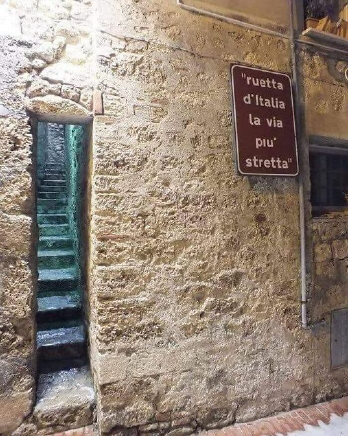 The Narrowest Street In Italy