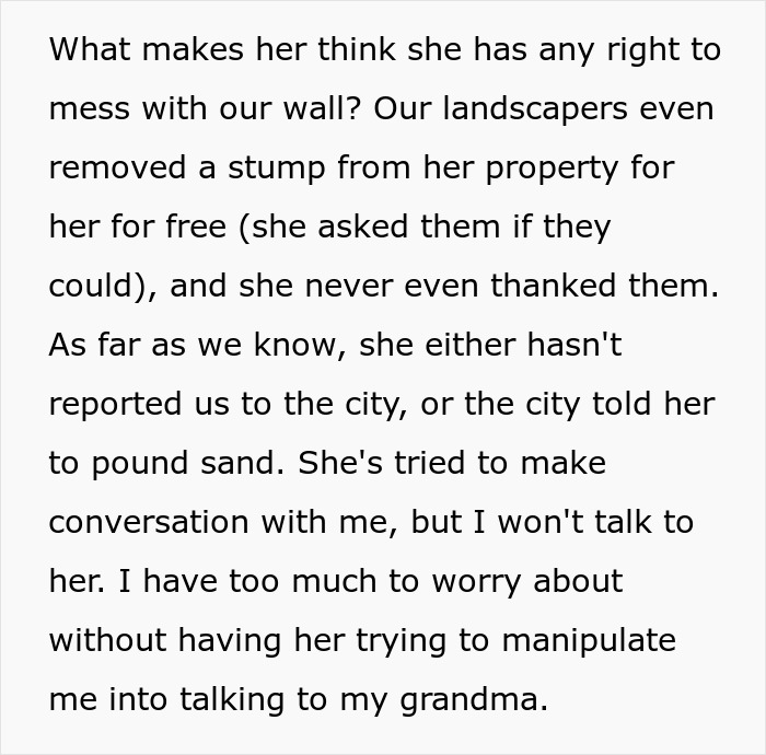 Family&rsquo;s Fence Upgrade Causes Karen Neighbor To Make Absurd Demands And Threats