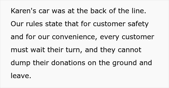Crazy Goodwill Customer Explodes On Manager, Goes White As A Sheet When She Realizes Crazy Goodwill Customer Explodes On Manager, Goes White As A Sheet When She Realizes