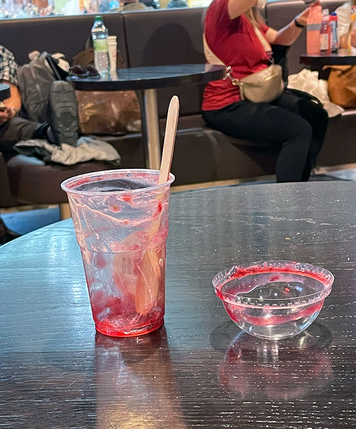 People Not Picking Their Trash From Self-Service Restaurants