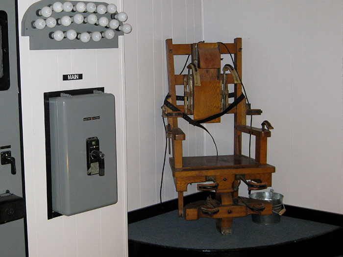 Electric chair used in executions, representing iconic last words in history shared by 45 people.