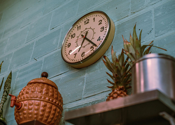 “No Fussing At Bedtime!”: 30 Genius Parenting Tricks That Make Life Less Stressful