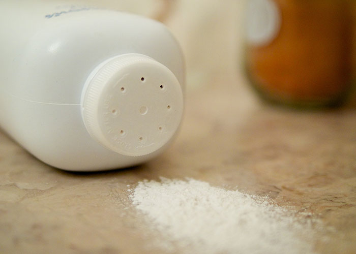 “No Fussing At Bedtime!”: 30 Genius Parenting Tricks That Make Life Less Stressful