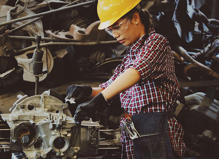 30 People Recall The Most Blatant Cases Of Favoritism They’ve Ever Witnessed