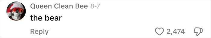 Walgreens Shopper Says Staff &ldquo;Threatened&rdquo; And &ldquo;Stalked&rdquo; Her After She Violated The &ldquo;Dress Code&rdquo;