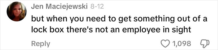 Walgreens Shopper Says Staff &ldquo;Threatened&rdquo; And &ldquo;Stalked&rdquo; Her After She Violated The &ldquo;Dress Code&rdquo;