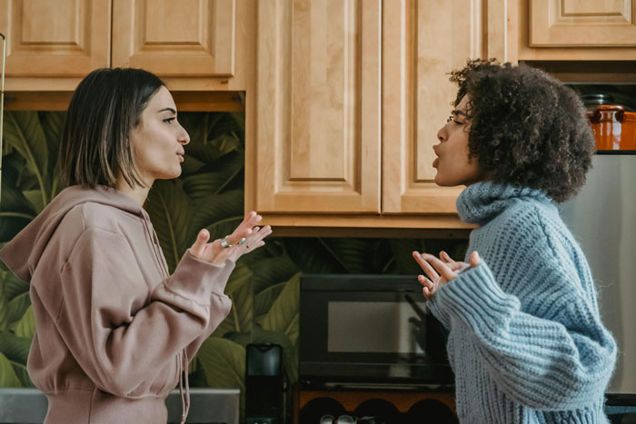 "Stay Away From Us, You Creepy Weirdo": Lady Finds Disturbing Vid Of Her Husband Made By TikToker "Stay Away From Us, You Creepy Weirdo": Lady Finds Disturbing Vid Of Her Husband Made By TikToker