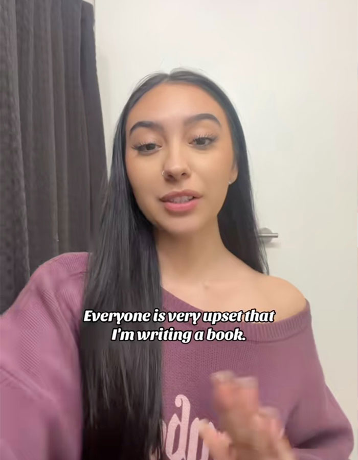 "Con Artist": Famous BookToker Allegedly Scams Indie Authors Of Hundreds Of Dollars