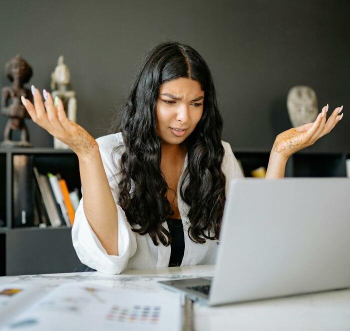 People Share 45 Uneasy, Sad, And Painful “I Hate To Break It To You” Moments