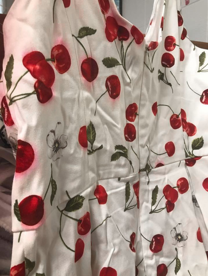 Dress For An Outdoor Event Has A Print That Leaves Red Marks When You Sweat