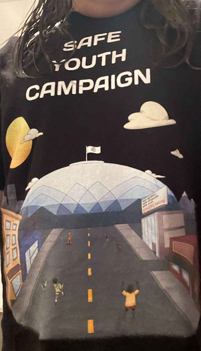 This Safe Youth Campaign T-Shirt Looks Like Children Being Abducted By Aliens