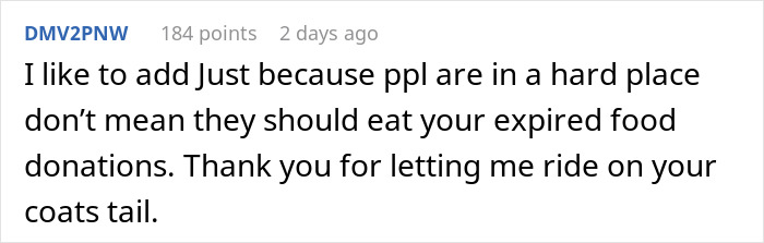 Crazy Goodwill Customer Explodes On Manager, Goes White As A Sheet When She Realizes Crazy Goodwill Customer Explodes On Manager, Goes White As A Sheet When She Realizes