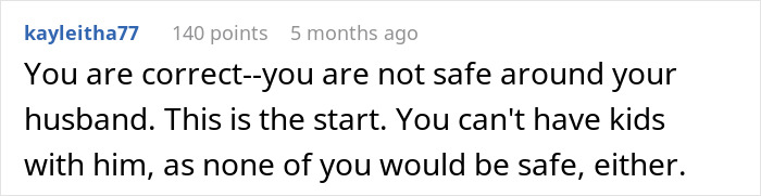“I Noticed A Smell”: Woman Finds Out Why Her Plants Are Dying, Her Life Turns Upside Down “I Noticed A Smell”: Woman Finds Out Why Her Plants Are Dying, Her Life Turns Upside Down