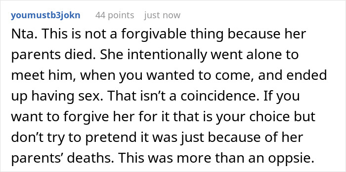 Woman Sleeps With Her First Love After The Tragic Death Of Her Parents, Husband Wants Divorce Woman Sleeps With Her First Love After The Tragic Death Of Her Parents, Husband Wants Divorce