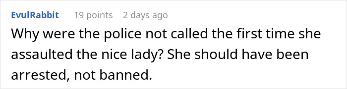 Crazy Goodwill Customer Explodes On Manager, Goes White As A Sheet When She Realizes Crazy Goodwill Customer Explodes On Manager, Goes White As A Sheet When She Realizes