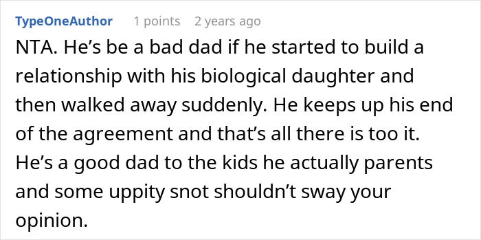 Man&rsquo;s Past Comes Back To Bite His Wife Every Time She Praises Him, She&rsquo;s Done Dealing With It