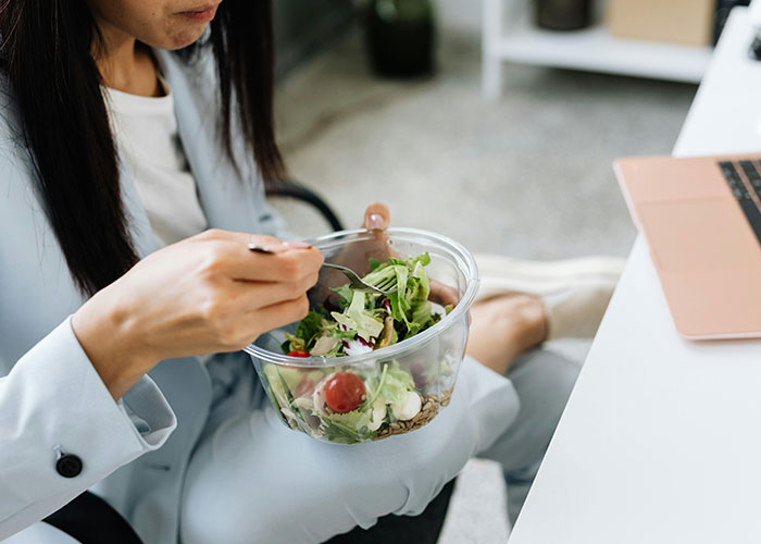 “Keep Sour Candies On Hand”: This Online Thread Shares 30 Cool Hacks For The Human Body