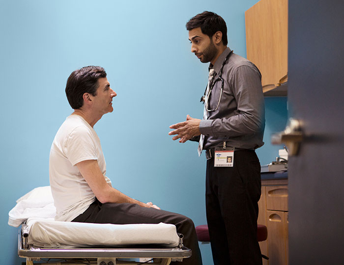 Viral Pic Of Bloody Toilet Paper Soiled By Drug Users Sparks HIV Misinformation, Doctor Reacts