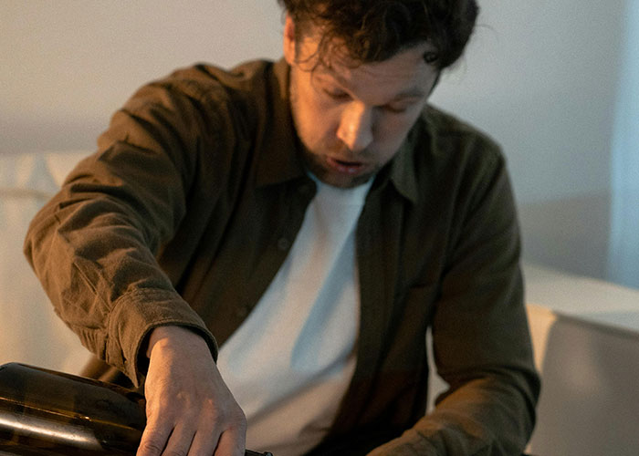 Guy Gets Revenge On Neighbor For His Parking &ldquo;Crimes&rdquo;, Leaves Him Scratching His Head For A Week