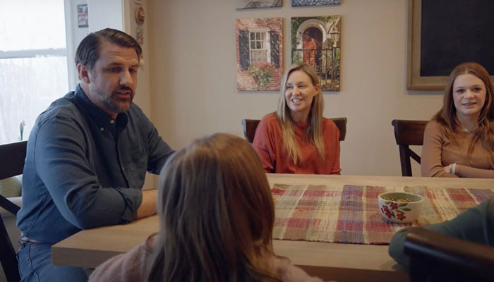 Childless Politician Borrows Friend’s Wife And Children To Pose For Campaign Video Childless Politician Borrows Friend’s Wife And Children To Pose For Campaign Video