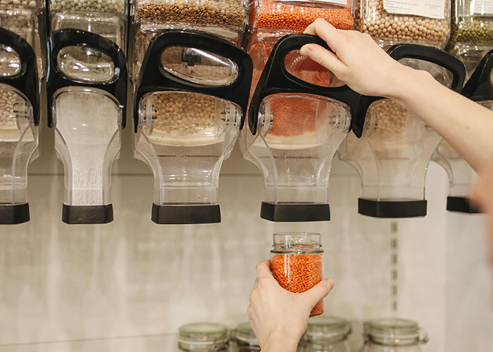 30 Surprisingly Easy Frugal Changes That Helped People Reach Their Financial Goals