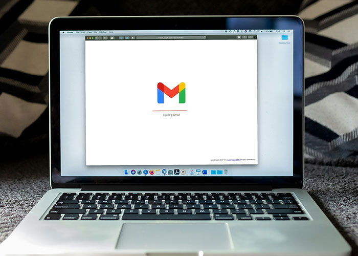 30 Surprisingly Easy Frugal Changes That Helped People Reach Their Financial Goals