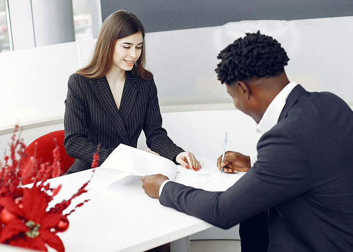 30 Surprisingly Easy Frugal Changes That Helped People Reach Their Financial Goals