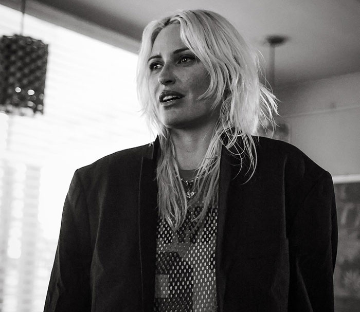 “No More Linkin Park For Me”: Band’s New Singer Emily Armstrong Slammed Over Scientology Claim “No More Linkin Park For Me”: Band’s New Singer Emily Armstrong Slammed Over Scientology Claim