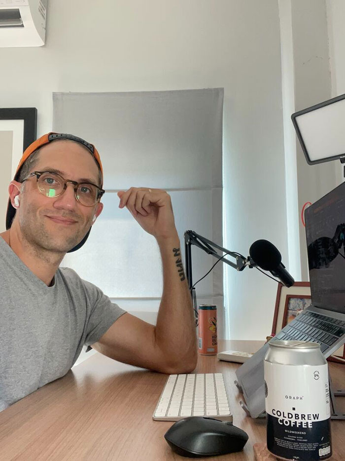 "Last Week, I Fired My First Employee, Here’s What I Learned": Boss Says In Tone-Deaf LinkedIn Post "Last Week, I Fired My First Employee, Here’s What I Learned": Boss Says In Tone-Deaf LinkedIn Post