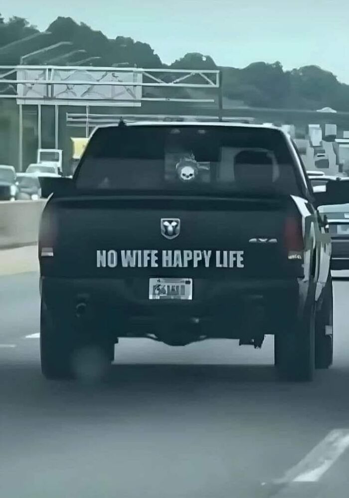 Funny-Cars-Memes-Pics