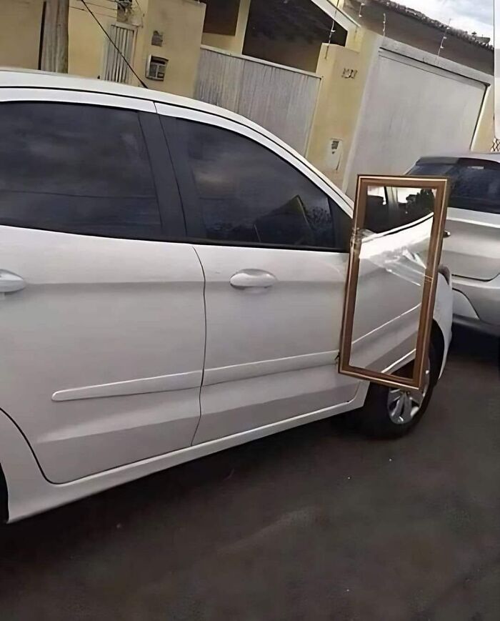 Funny-Cars-Memes-Pics