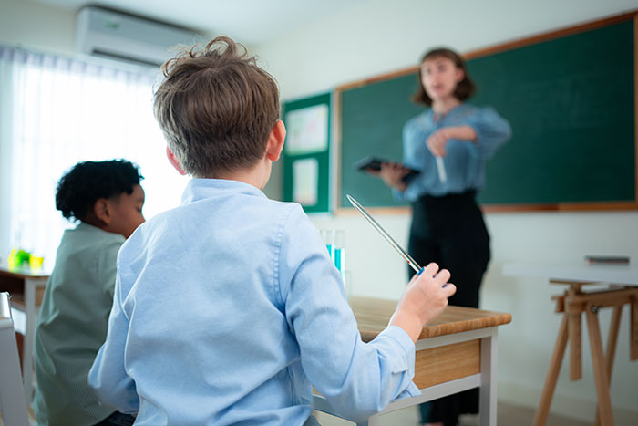 Bully Gets Suspended For A Week After His Victim Decides It’s Time For Revenge Bully Gets Suspended For A Week After His Victim Decides It’s Time For Revenge