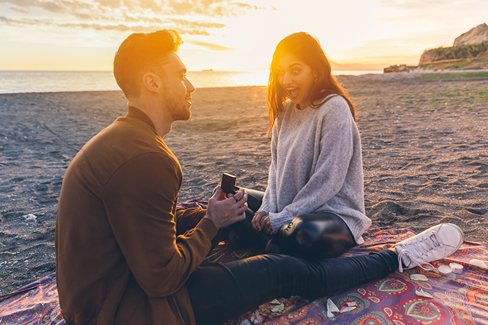 39YO Woman Keeps Saying No To BF&rsquo;s Marriage Proposals, He Decides There Won&rsquo;t Be A Third Time