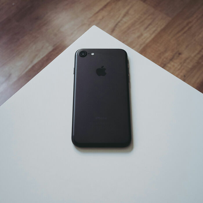 “Leave Immediately”: 30 Netizens Discuss Red Flags To Be Aware Of When Attending A Job Interview