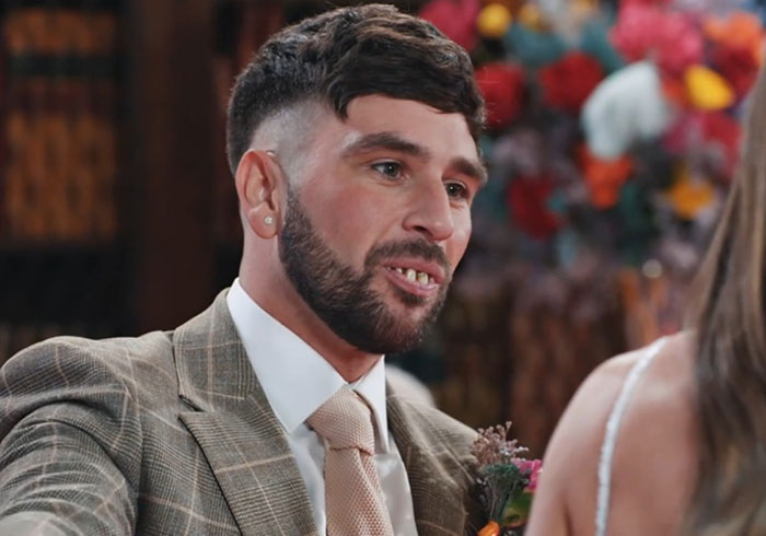 Tearful Bride Can&rsquo;t Believe The Groom&rsquo;s Hideous Teeth Are Real, Cries At The Altar