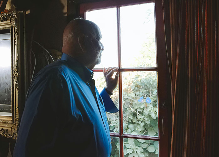 Dad Pressures His Soon-To-Be DIL To Wear His Late Wife&rsquo;s Wedding Dress Decades After She Died