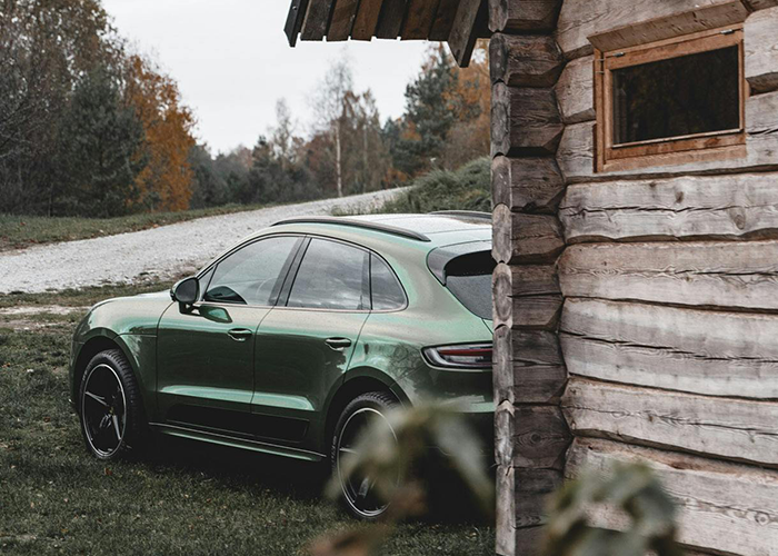 Wife Realizes Husband Doesn't Trust Her After Finding A Surprise In Her Car