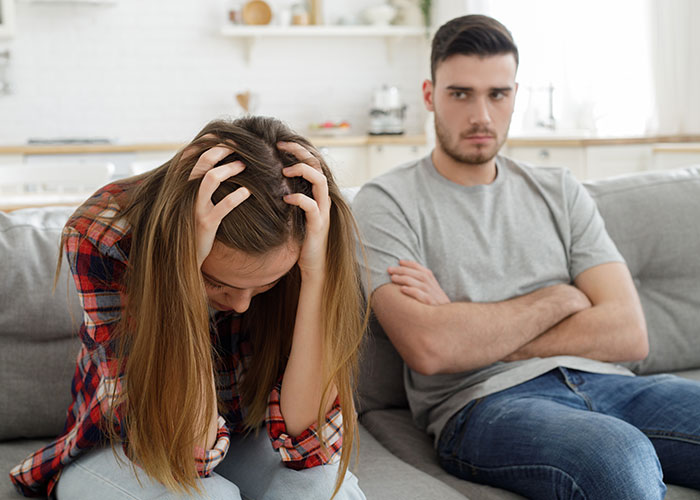 Man Resents Wife For Not Doing The &ldquo;Husband Stitch&rdquo; And Makes Fun Of Her Body In Front Of Family