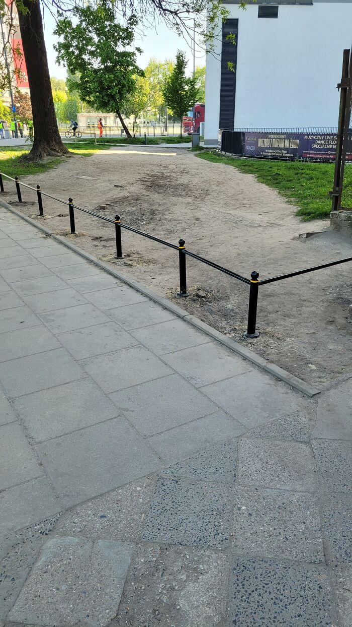 Elder Desire Path Forced Into Retirement