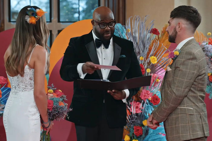 Tearful Bride Can&rsquo;t Believe The Groom&rsquo;s Hideous Teeth Are Real, Cries At The Altar