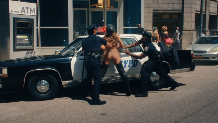 “It’s Practically Softcore”: Tate McRae Slammed For Going Completely Nude In New Music Video “It’s Practically Softcore”: Tate McRae Slammed For Going Completely Nude In New Music Video