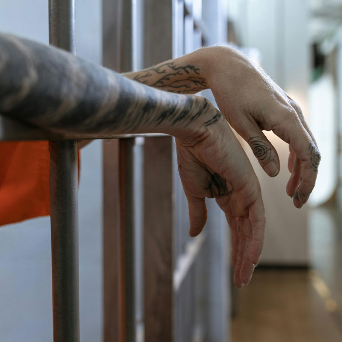 "Good Lesson": Missing Girl, 13, From Pittsburgh Found In Adult Prison After Shoplifting Arrest "Good Lesson": Missing Girl, 13, From Pittsburgh Found In Adult Prison After Shoplifting Arrest