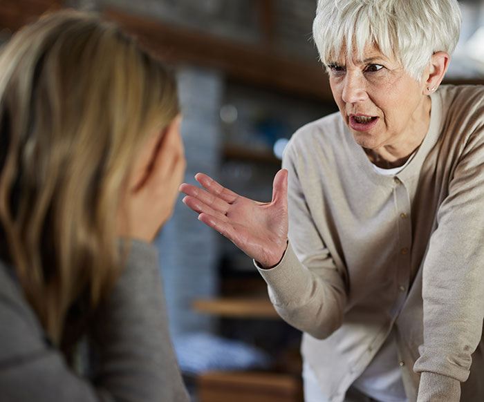 &ldquo;It&rsquo;s A Public Service Announcement&rdquo;: Daughter&rsquo;s Unforgiving Obituary For Mom Goes Viral