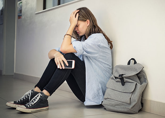 Mom Asks If She’s Wrong For Ruining Daughter’s Graduation To Teach Her A Lesson After A Betrayal Mom Asks If She’s Wrong For Ruining Daughter’s Graduation To Teach Her A Lesson After A Betrayal