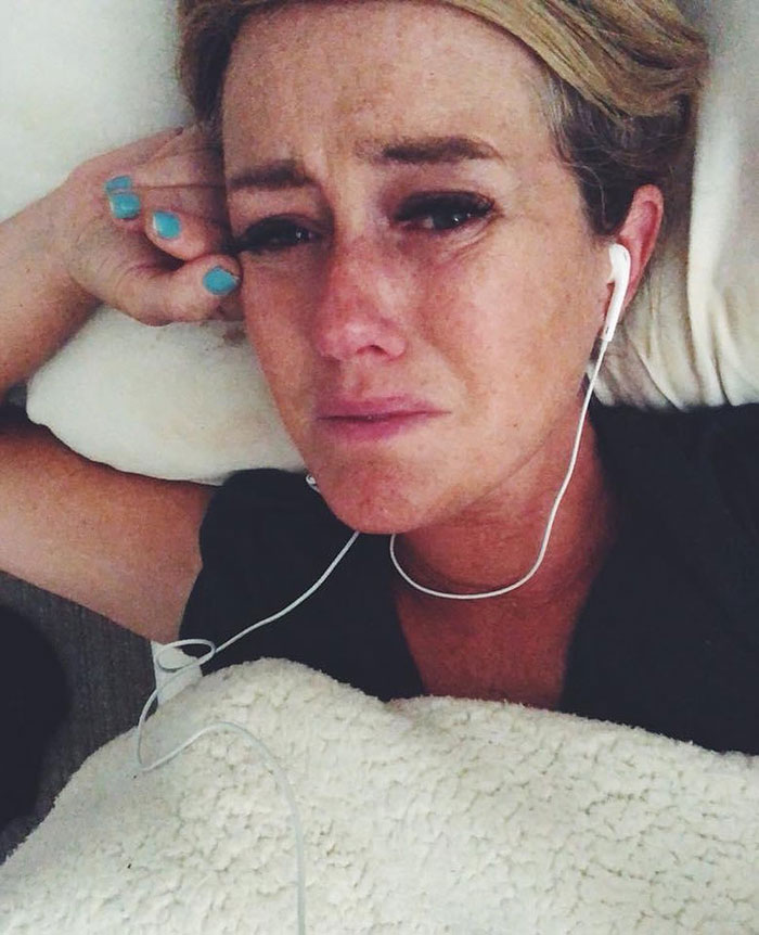 Tucson Mom Leaves Marriage At 44, Now Fights &ldquo;Tradwife&rdquo; Trend On TikTok