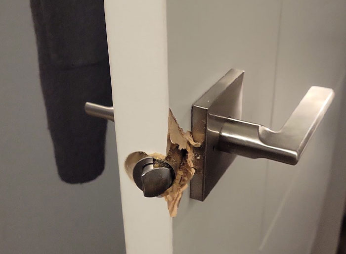 &ldquo;I Was Shaking&rdquo;: Woman Is Shocked Neighbor Broke Down Her Door, Says He "Did Nothing Wrong"