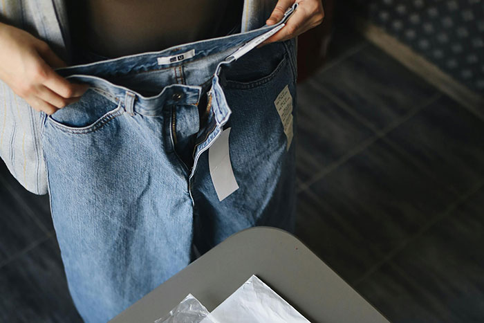 Hospitality Workers Share 50 Encounters With Customers That Left Them Speechless