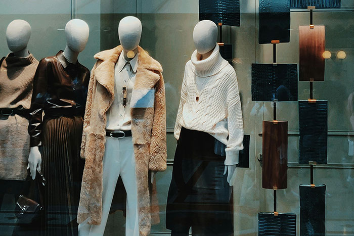 Hospitality Workers Share 50 Encounters With Customers That Left Them Speechless