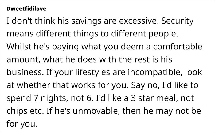 Woman Explains How She's Put Off By Partner's Extreme Saving Habits, Netizens Take His Side Woman Explains How She's Put Off By Partner's Extreme Saving Habits, Netizens Take His Side