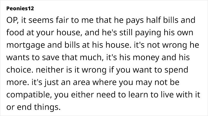 Woman Explains How She's Put Off By Partner's Extreme Saving Habits, Netizens Take His Side Woman Explains How She's Put Off By Partner's Extreme Saving Habits, Netizens Take His Side